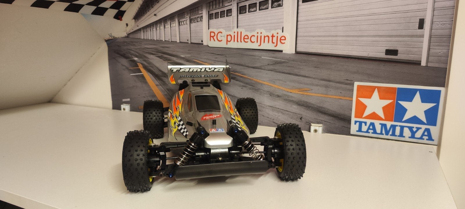 Tamiya plasma edge, Hobby en Vrije tijd, Modelbouw | Radiografisch | Auto's, Ophalen of Verzenden