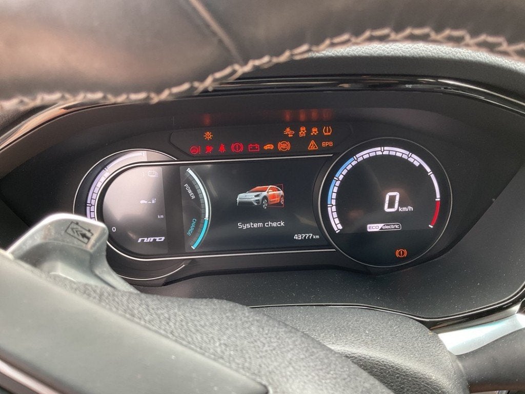 COCKPIT Kia Niro I (DE) (01-2016/08-2022) (|94023Q4040|), Info@kia.de, Theodor-Heuss-Allee 11
60486  Frankfurt am Main, DE, Kia Deutschland GmbH