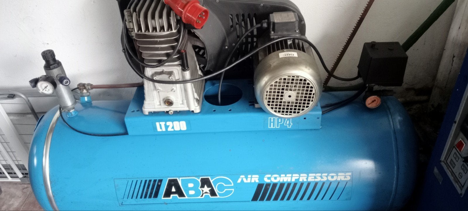 luchtcompressor ABDC '200L4 PK, Doe-het-zelf en Bouw, Ophalen, Zo goed als nieuw