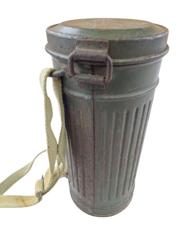 duitse ww2 lange gasmasker bus met veer en masker, Ophalen of Verzenden