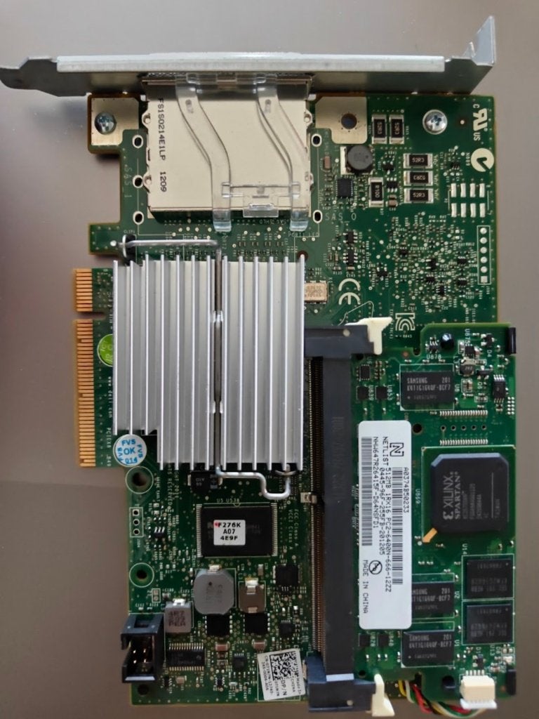 Dell PERC H800 – contrôleur RAID SAS externe – 2 SFF-8088, Enlèvement ou Envoi, Utilisé