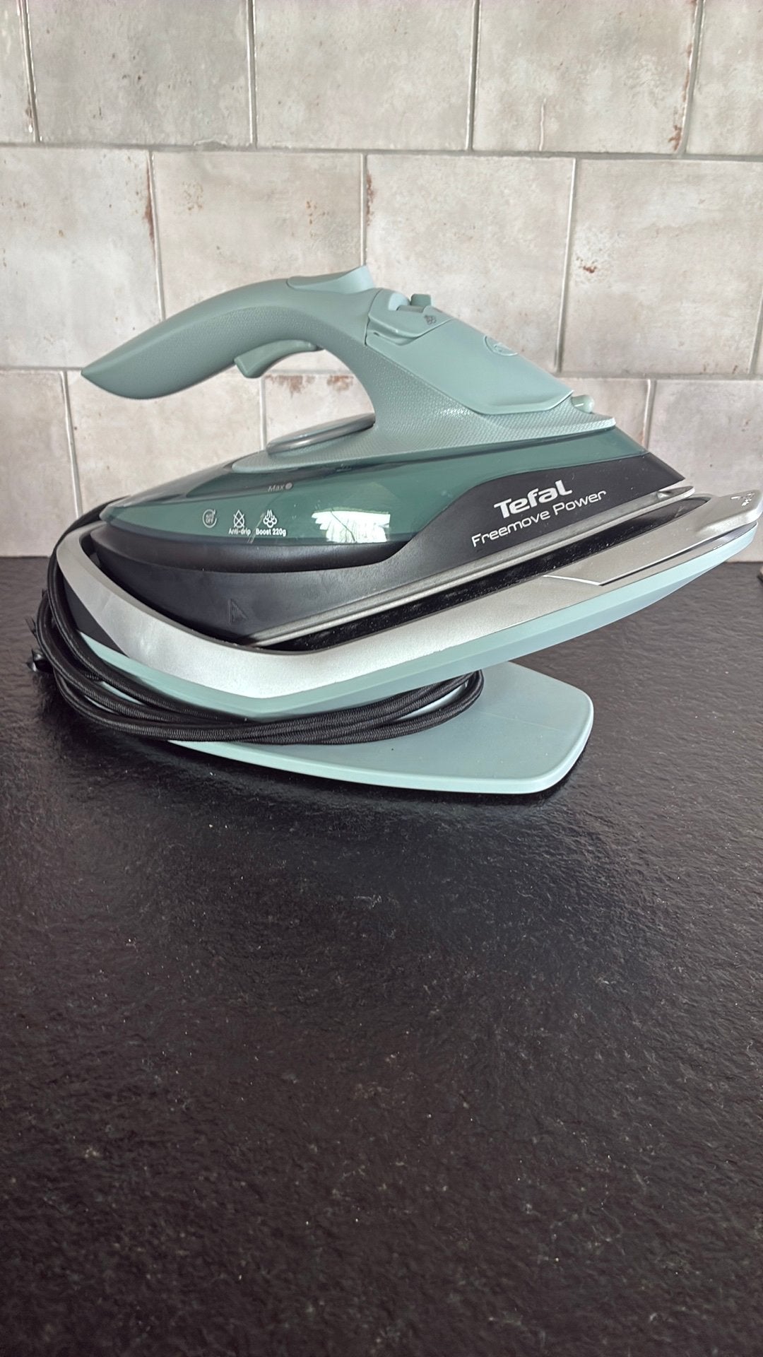 Fer à vapeur sans fil Tefal 2600 W Lightweight, Enlèvement ou Envoi, Comme neuf, Fer à repasser sans fil