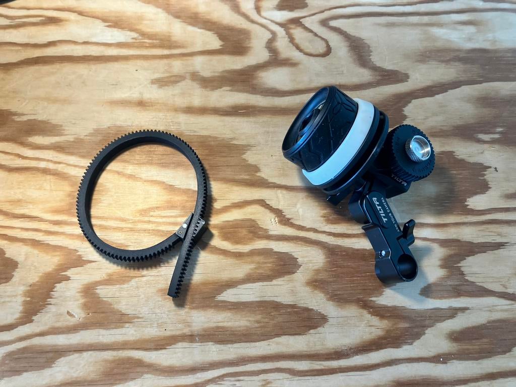 TILTA Folow Focus - Mini, Lens Zoom Control, Ophalen, Zo goed als nieuw