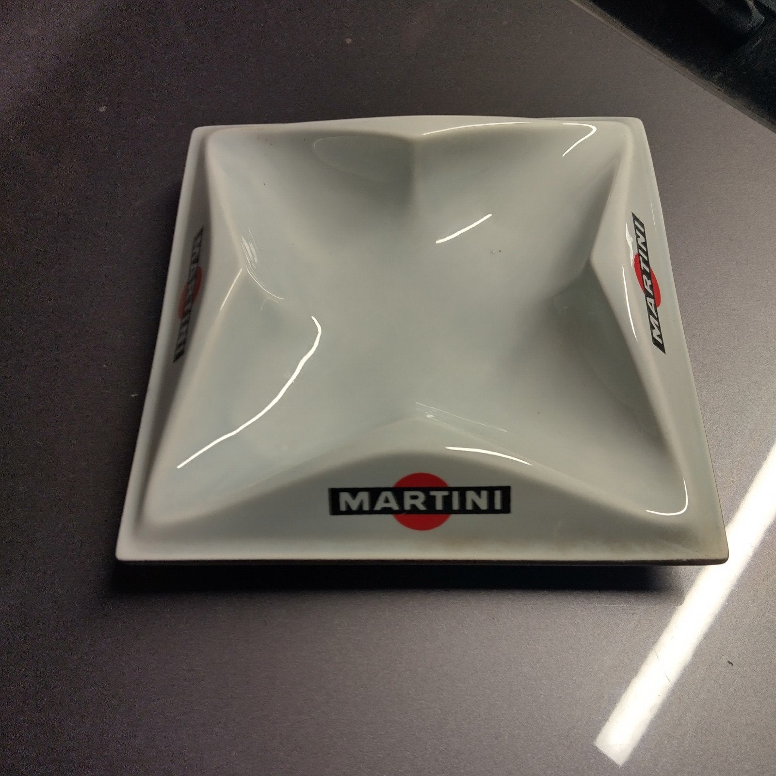 Martini asbak, Ophalen of Verzenden