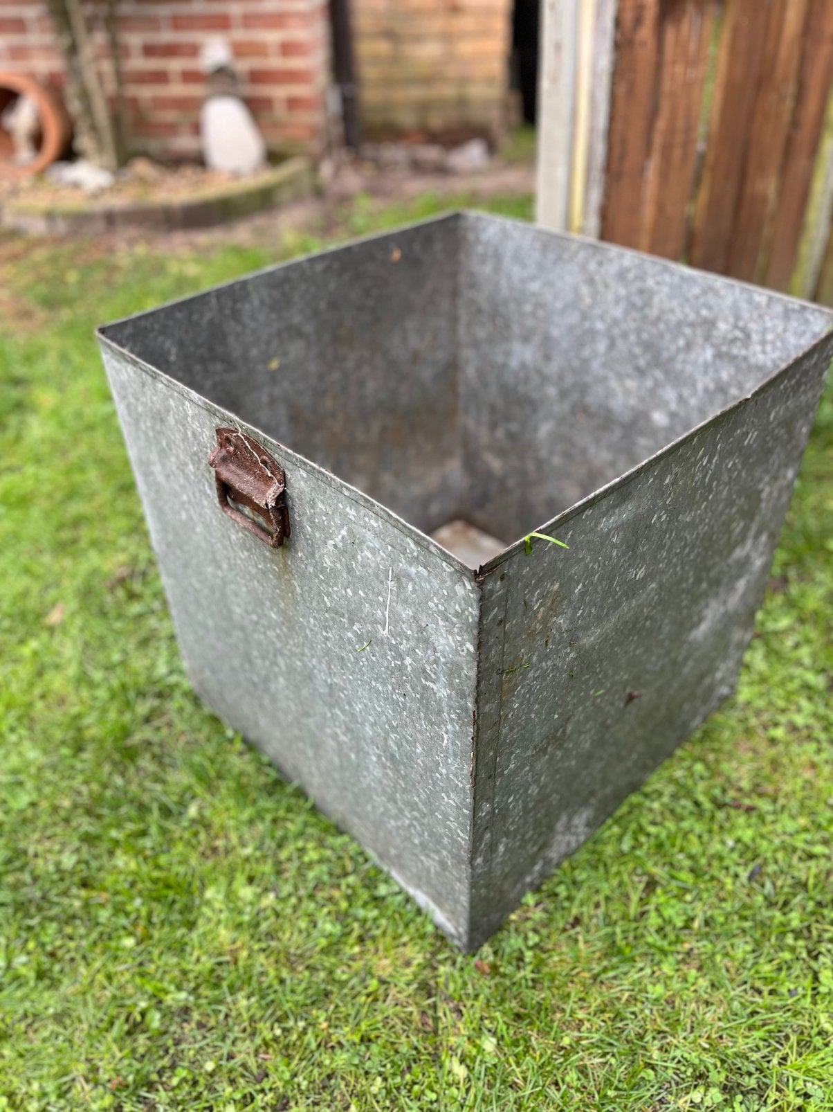 Grote zinken bakken, twee stuks, Ophalen, 50 – 75, Gebruikt, 50 tot 100 cm