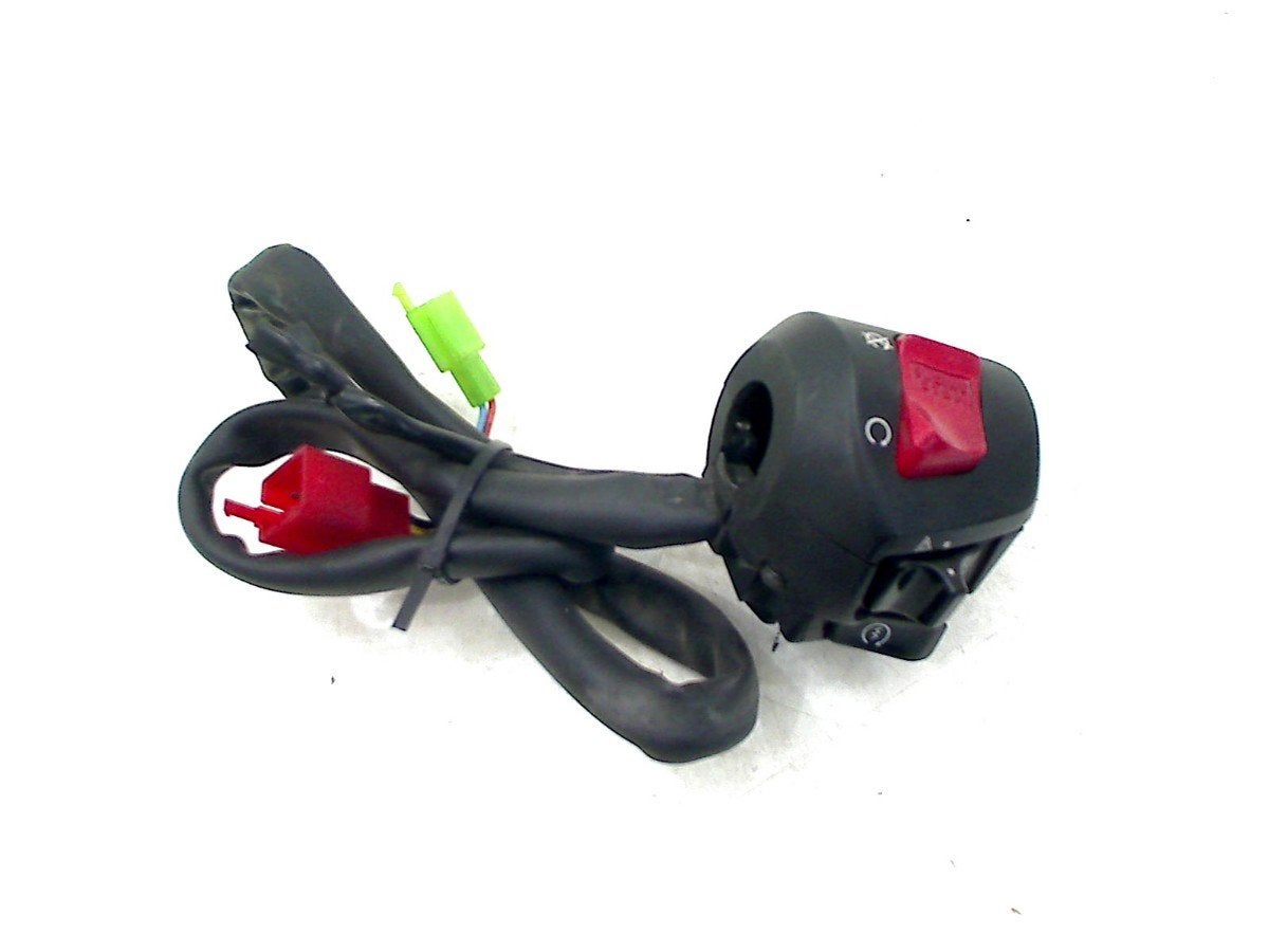 STUURSCHAKELAAR RECHTS VFR 800 VTEC 2002-2013 (VFR800 RC46), Honda Center GmbH, Gebruikt, Info@honda.de, Hanauer Landstraße  222-224
60314  Frankfurt am Main, DE