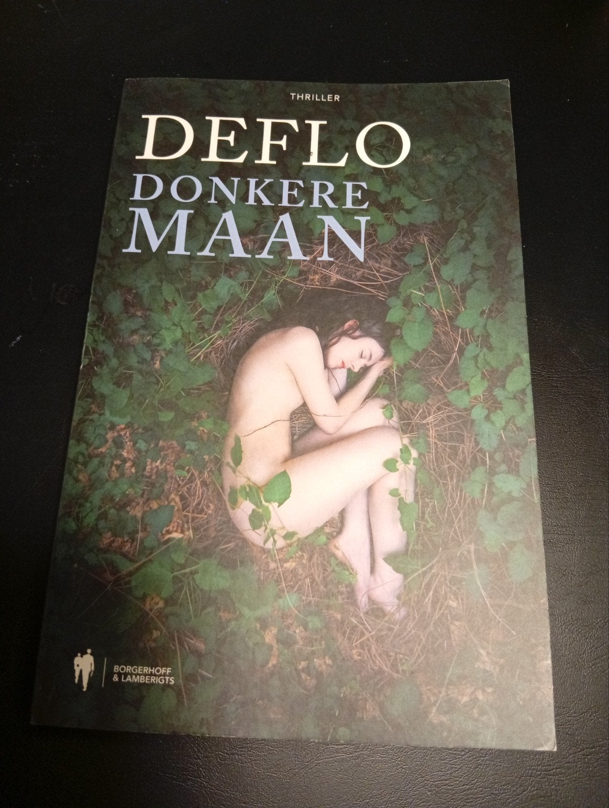 Donkere maan, Boeken, Ophalen, DEFLO, Zo goed als nieuw, Fictie