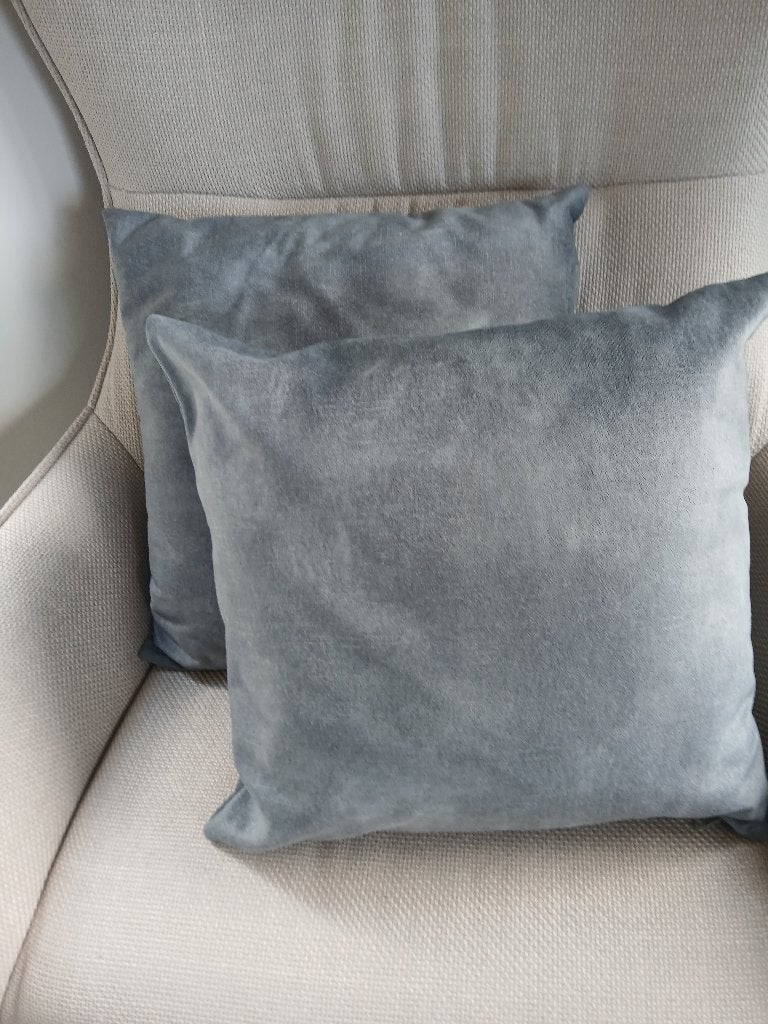 2xkussenhoes en 2xkussenvulling ,kwalitatief, Huis en Inrichting, Woonaccessoires | Kussens, Afneembare hoes, Overige kleuren