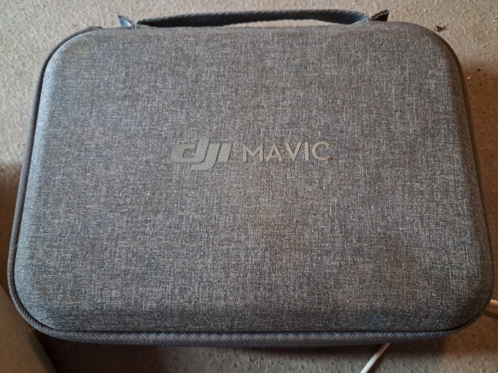 Dji mavic, Enlèvement ou Envoi, DJI