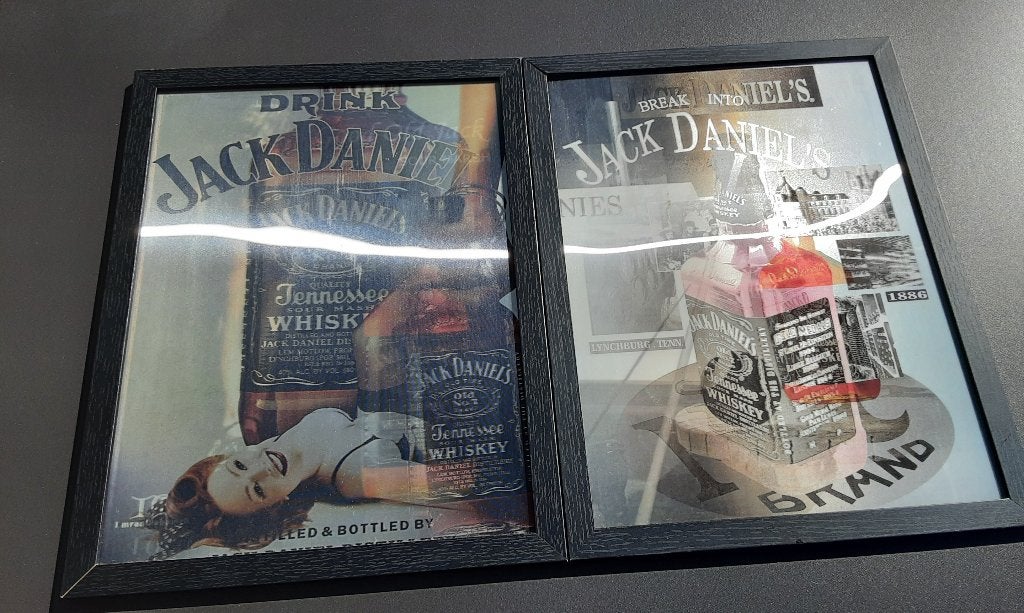 Panneaux publicitaires 3D x 2 par Jack Daniels Wiskey, tr. B, Enlèvement ou Envoi, Comme neuf, Panneau, Plaque ou Plaquette publicitaire