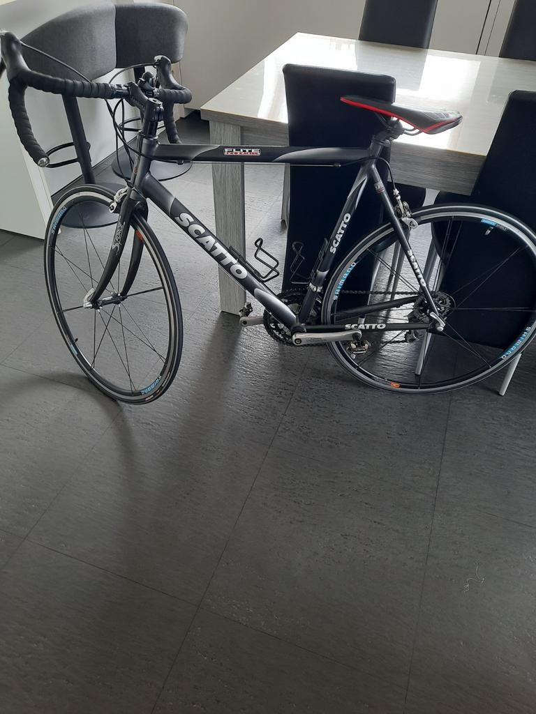 Koersfiets scatto maat 54, Vélos & Vélomoteurs, Enlèvement