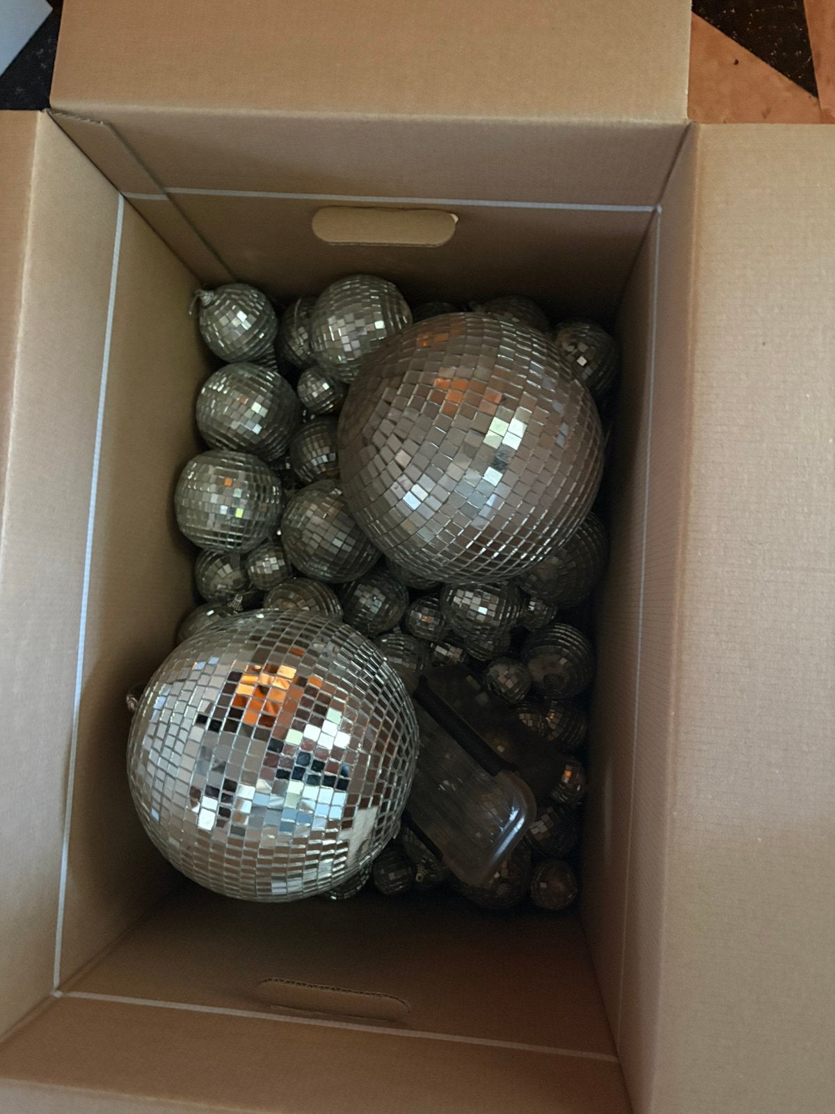 Boules disco, Enlèvement, Comme neuf