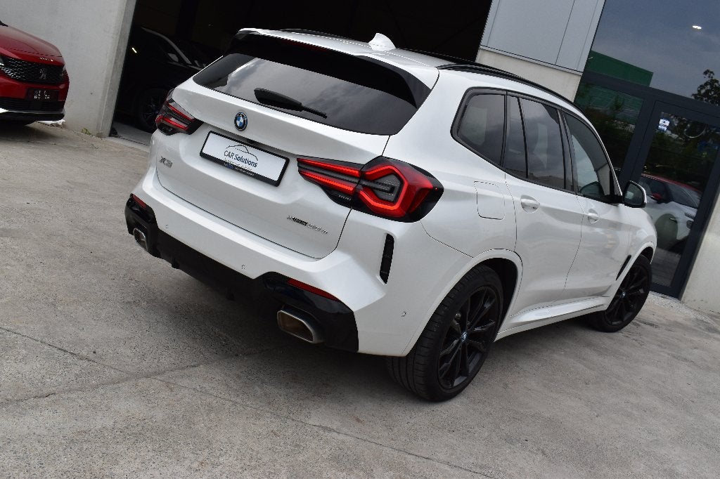 BMW X3 PHEV xDrive30e Pack M*Pano* Zwart/Parelwit, Auto's, Automaat, Wit, Leder, Bedrijf