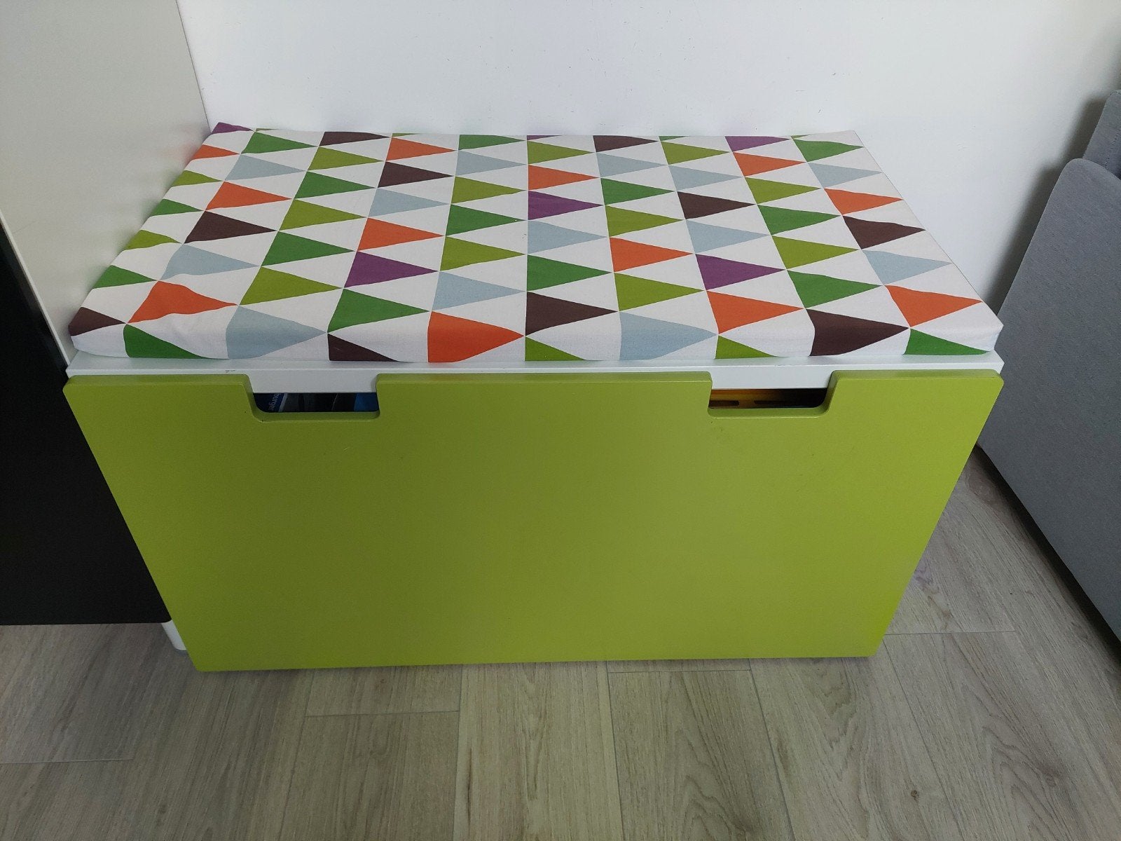 Speelgoedkist Stuva met groene lade en kussentje, Maison & Meubles, 25 à 50 cm, Moins de 100 cm, Enlèvement, Utilisé