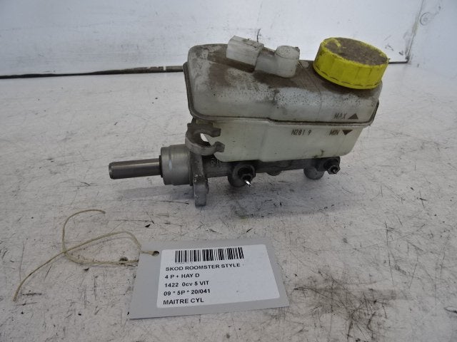 MAITRE CYLINDRE DE FREIN Skoda Roomster (5J), Autos : Pièces & Accessoires, Utilisé, Info@skoda-auto.de, Skoda, Max-Planck-Straße  3-5
64331  Weiterstadt, DE