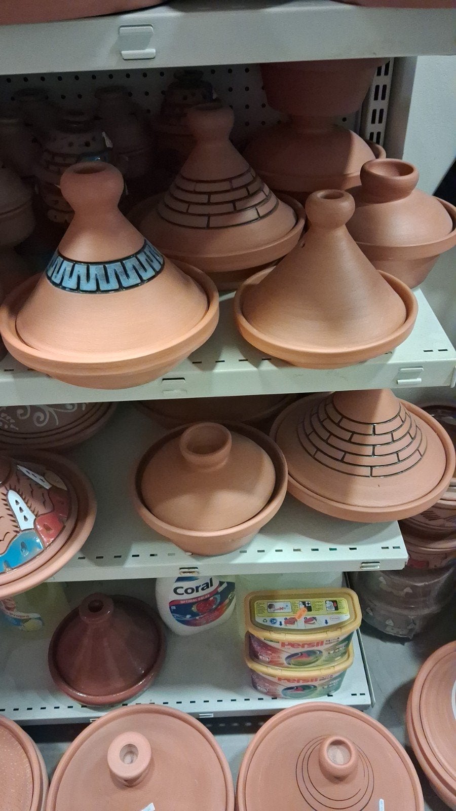 Tajine, Enlèvement ou Envoi, Tajine