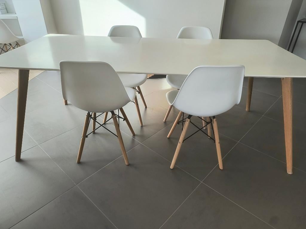 Tafel met 4 stoelen, Quatre personnes, 150 à 200 cm, Modern Scandinavisch, Enlèvement