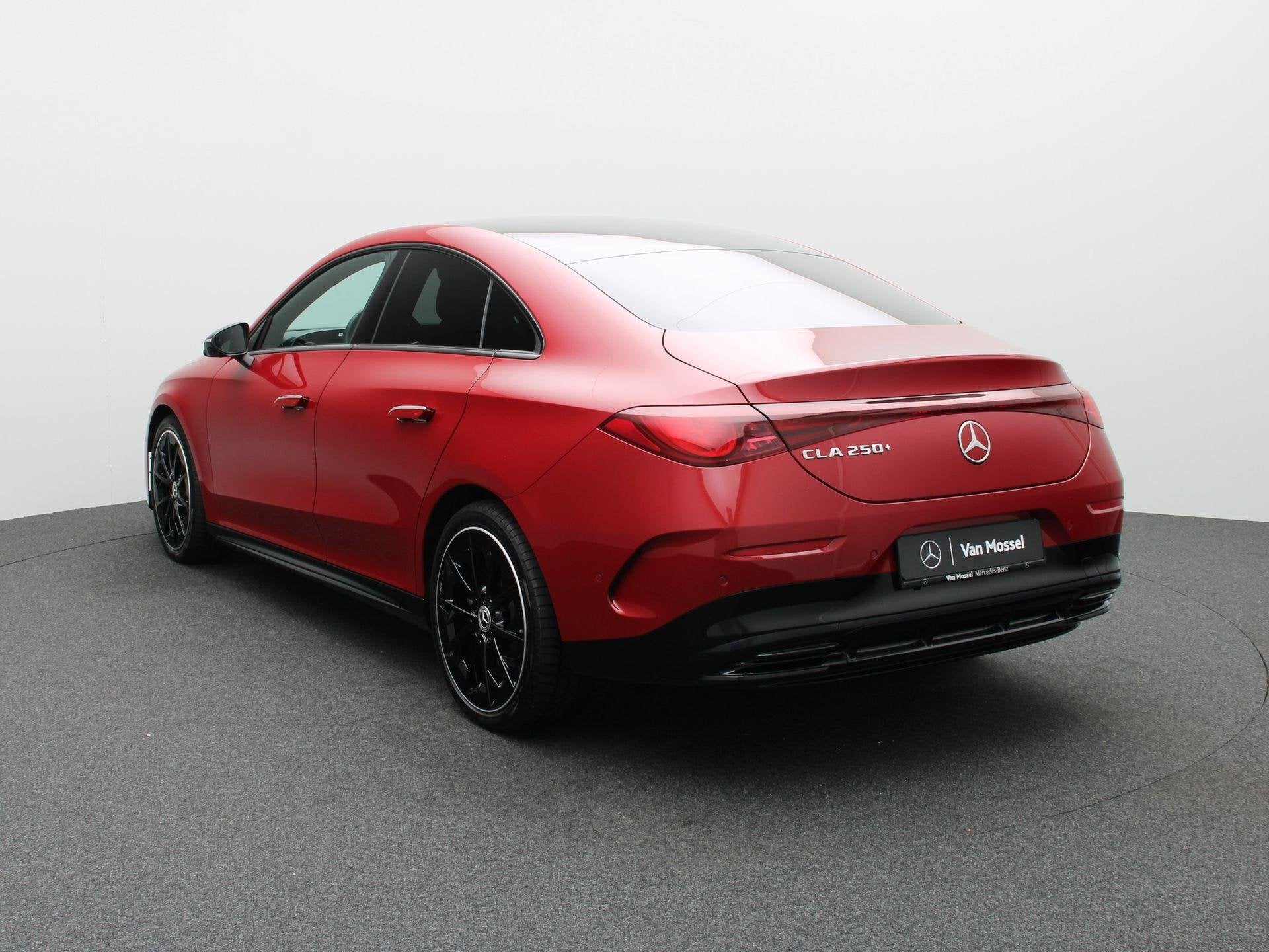 Mercedes-Benz CLA 250+ Sport Edition + MULTIBEAM + CARPLAY +, Auto's, Automaat, Gebruikt, Zwart, 5 zetels