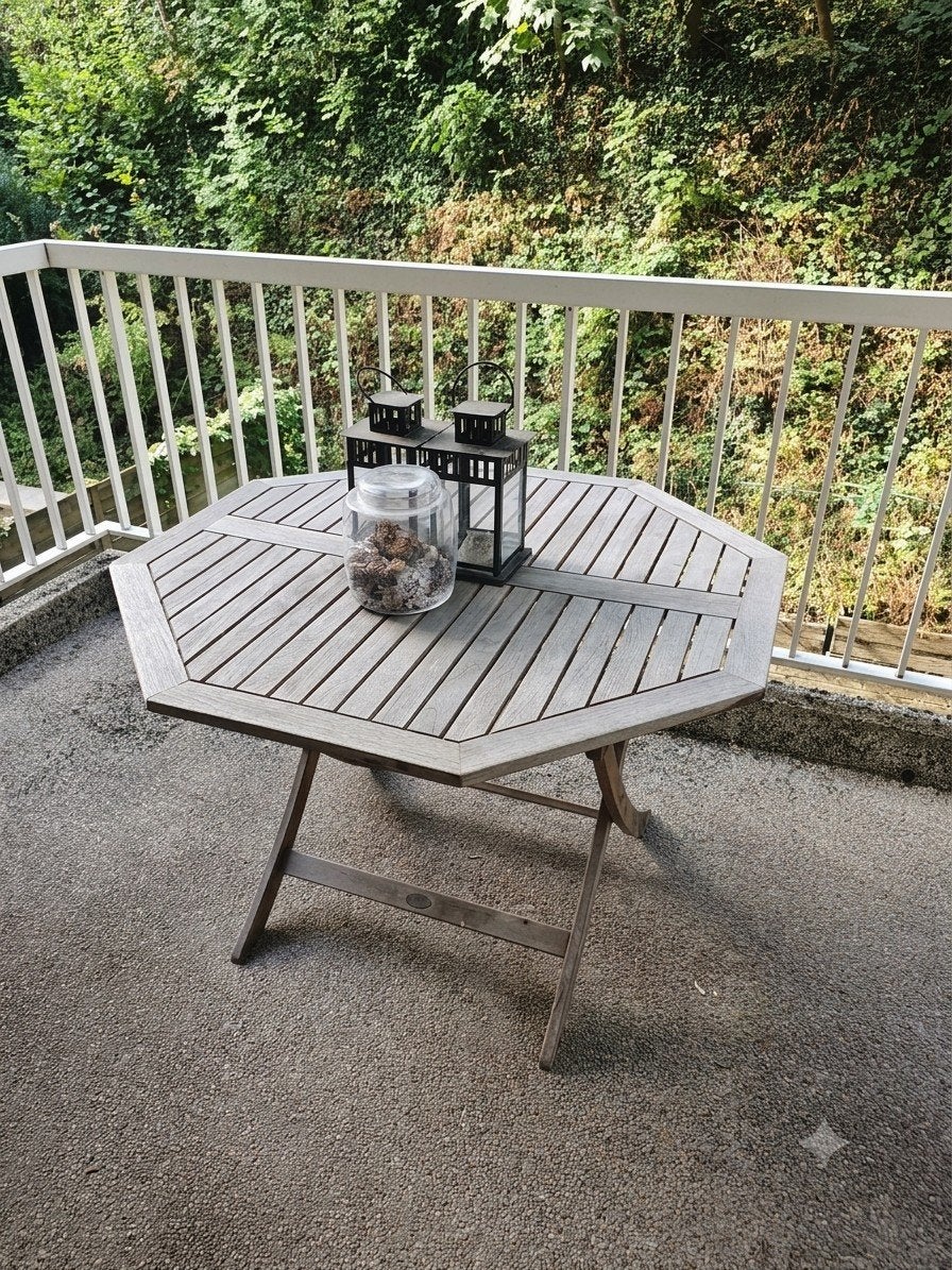 Table terasse impeccable en bois, Enlèvement, Bois