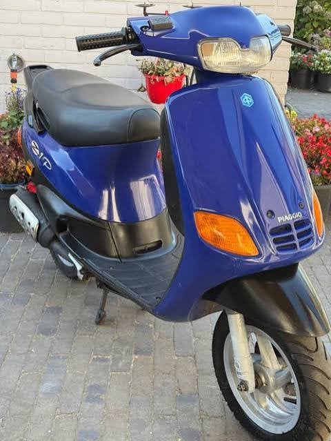 GEZOCHT piaggio zip a klasse 2Takt, Fietsen en Brommers, Scooters | Piaggio, Ophalen, Zo goed als nieuw, Zip