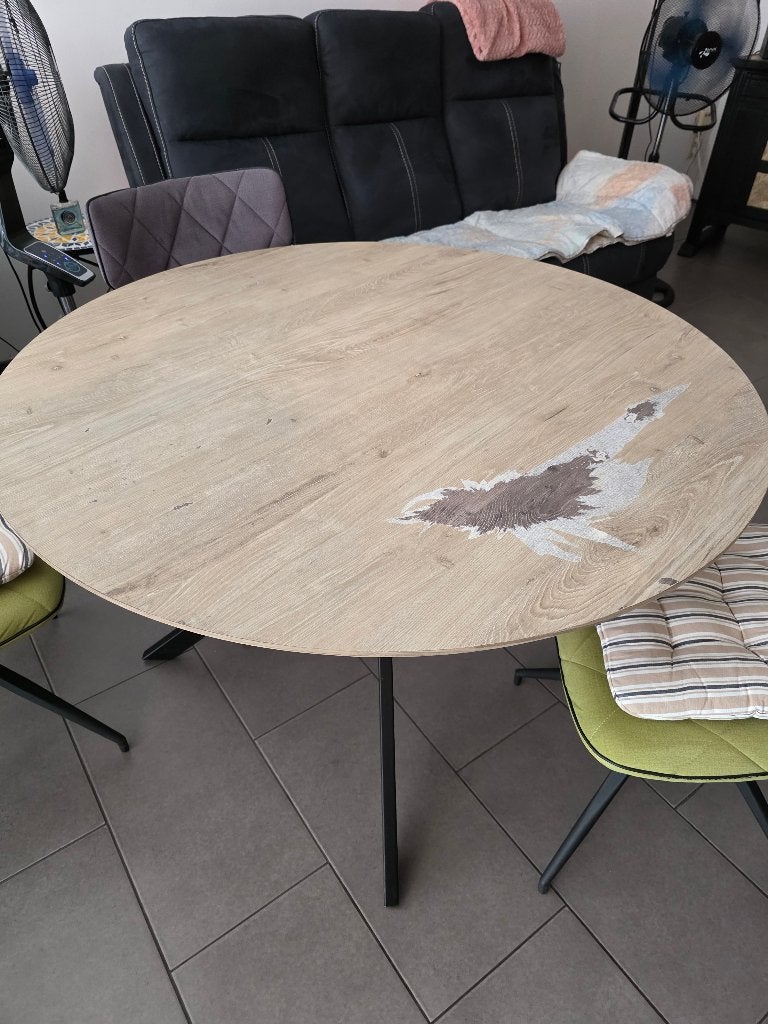 Table ronde, 100 à 150 cm, Quatre personnes, Rond, 100 à 150 cm