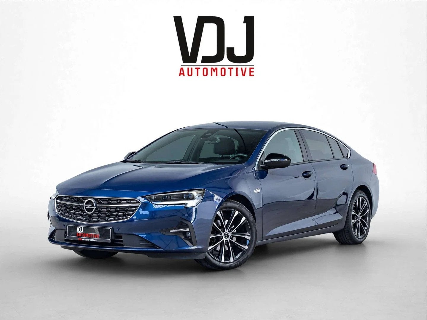 Opel Insignia MASSAGE|ZETELVERW (v/a). & KOELING|CAMERA|GARA, Auto's, 90 kW, https://public.car-pass.be/vhr/990c139e-dccf-4cef-99c7-12728428764f