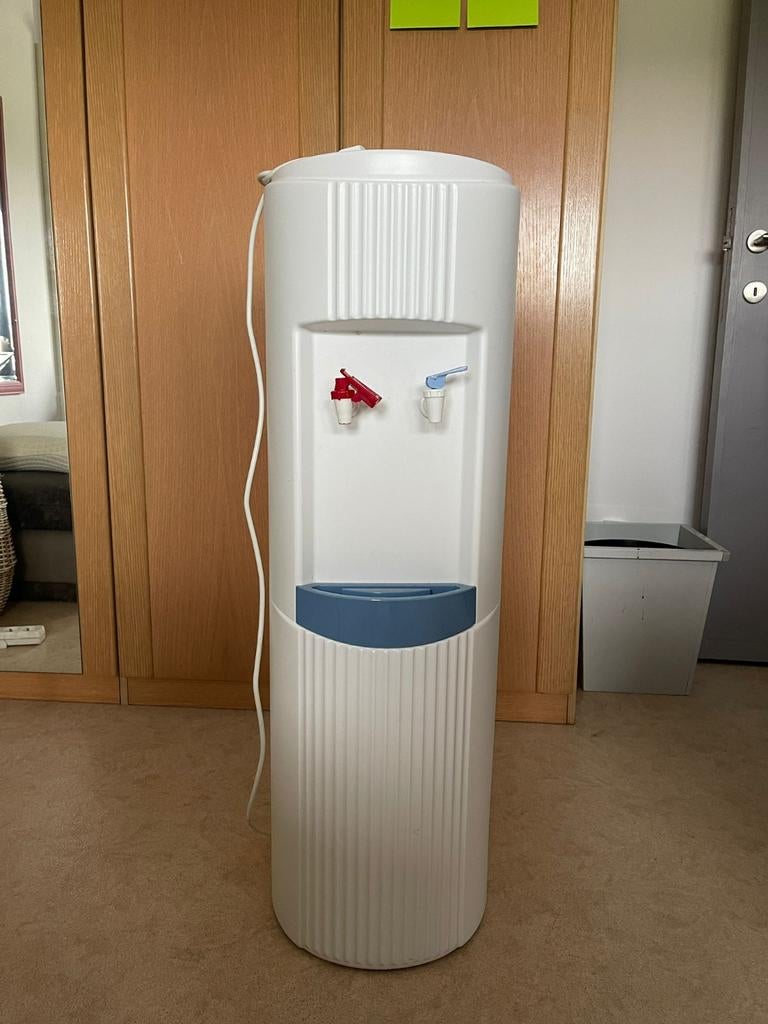 Water dispenser koud en warm, Ophalen of Verzenden