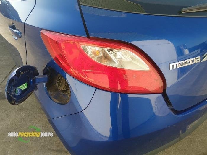 Feu arrière gauche d'un Mazda 2, -, -, 3 mois de garantie, Mazda
