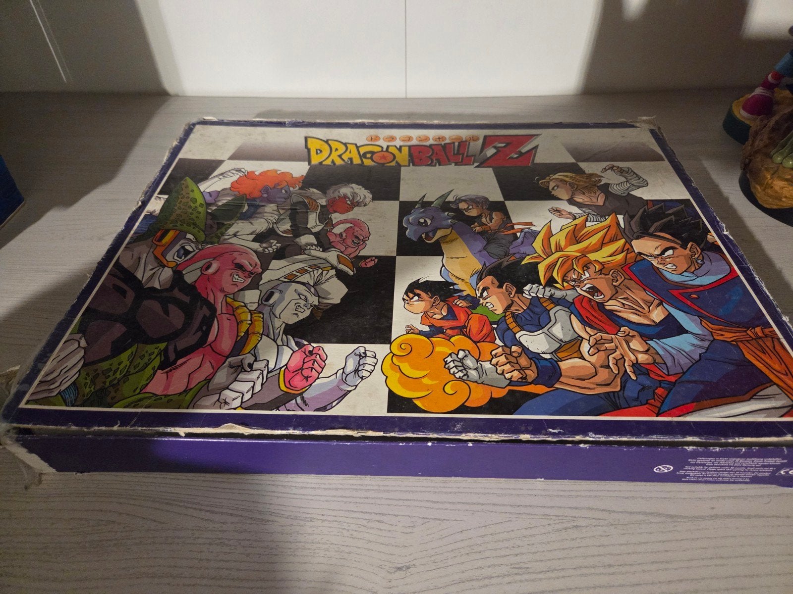 Dragon ball Z Chess board, Livres, Enlèvement