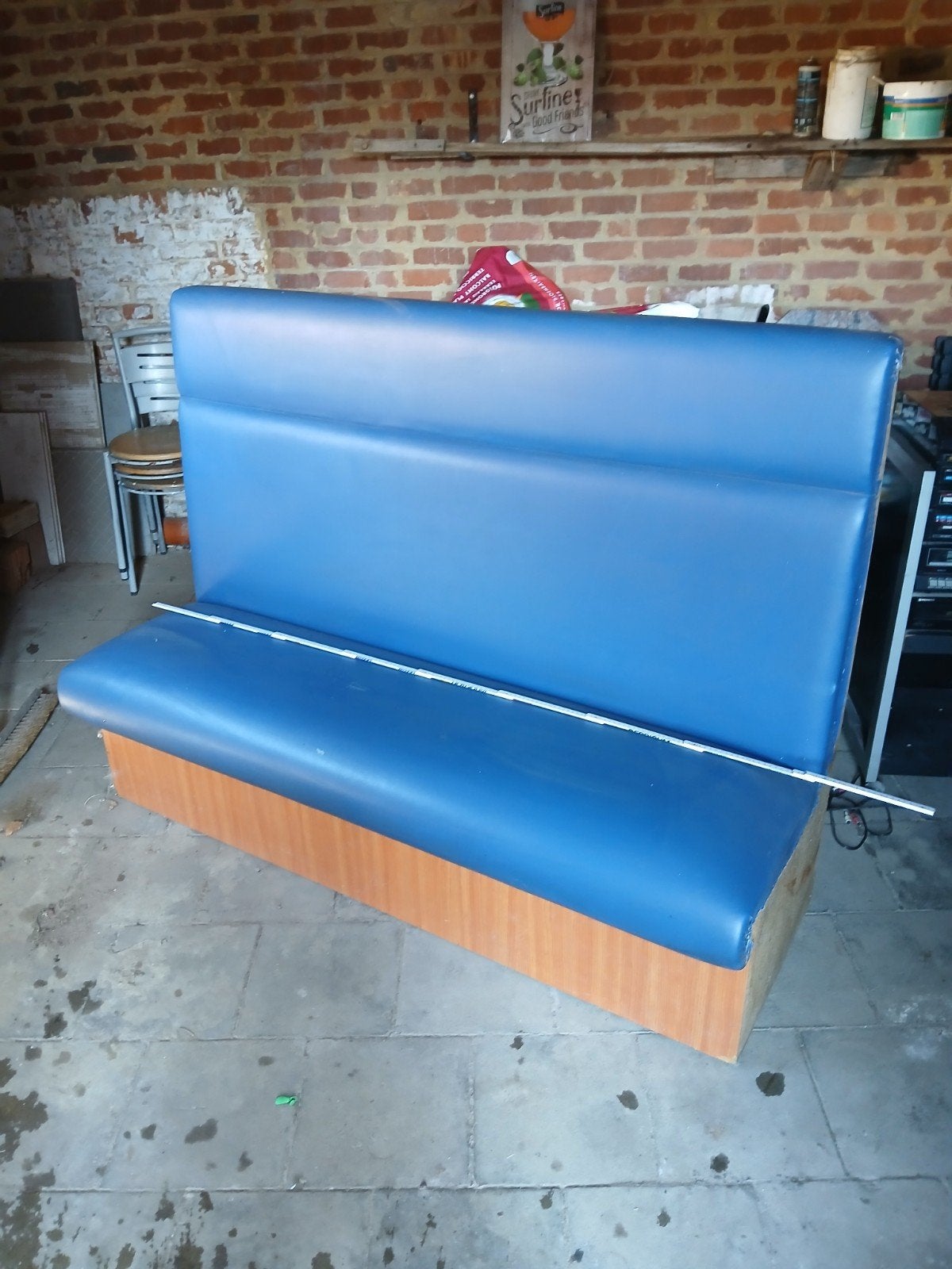 2cbanquettes de café, 75 à 100 cm, Banc d'angle, Quatre personnes ou plus, Moins de 150 cm