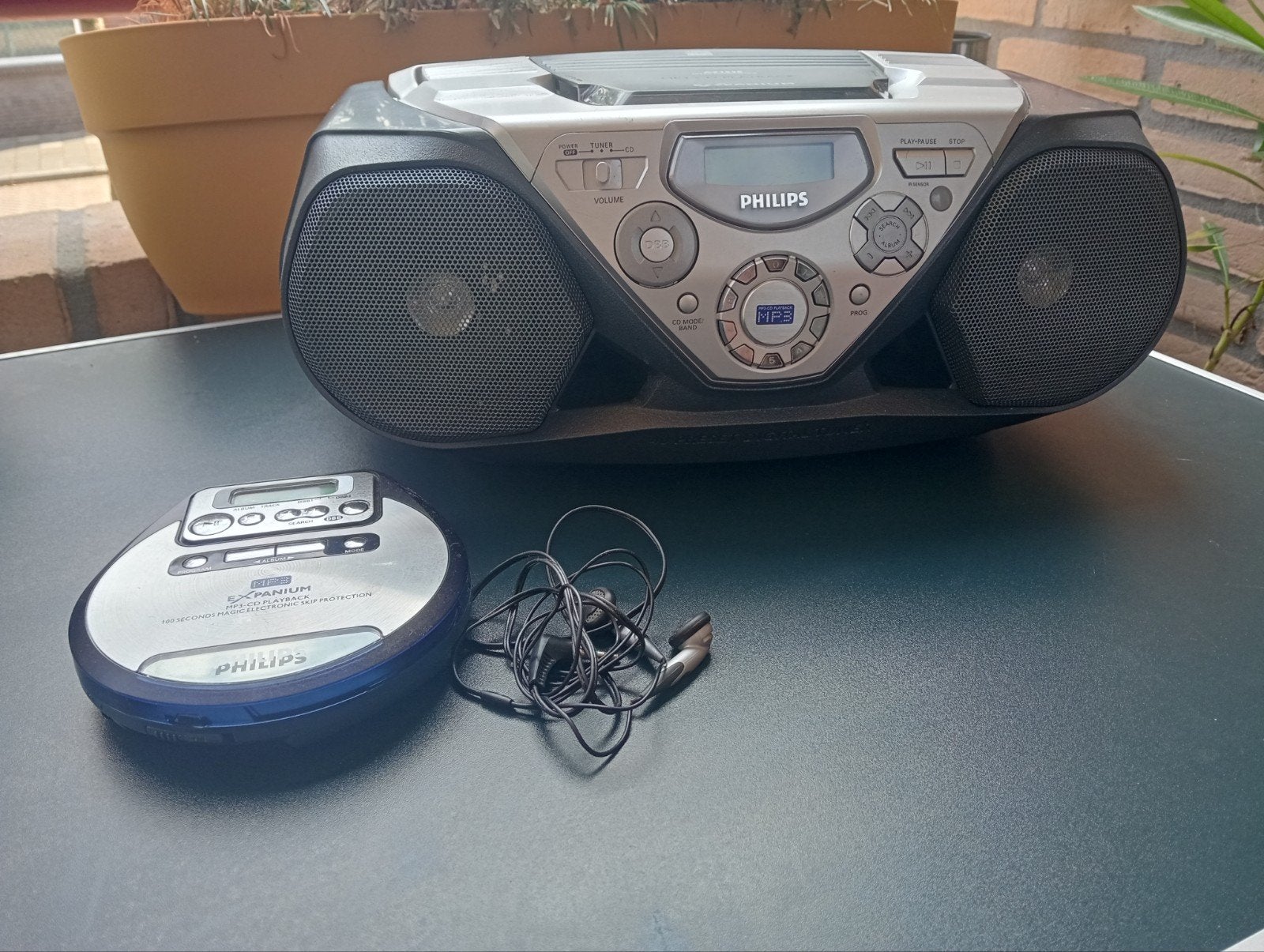PHILIPS EXPANIUM AZ1538 ET L'EXPANIUM MP3 PORTABLE, Enlèvement ou Envoi, Philips