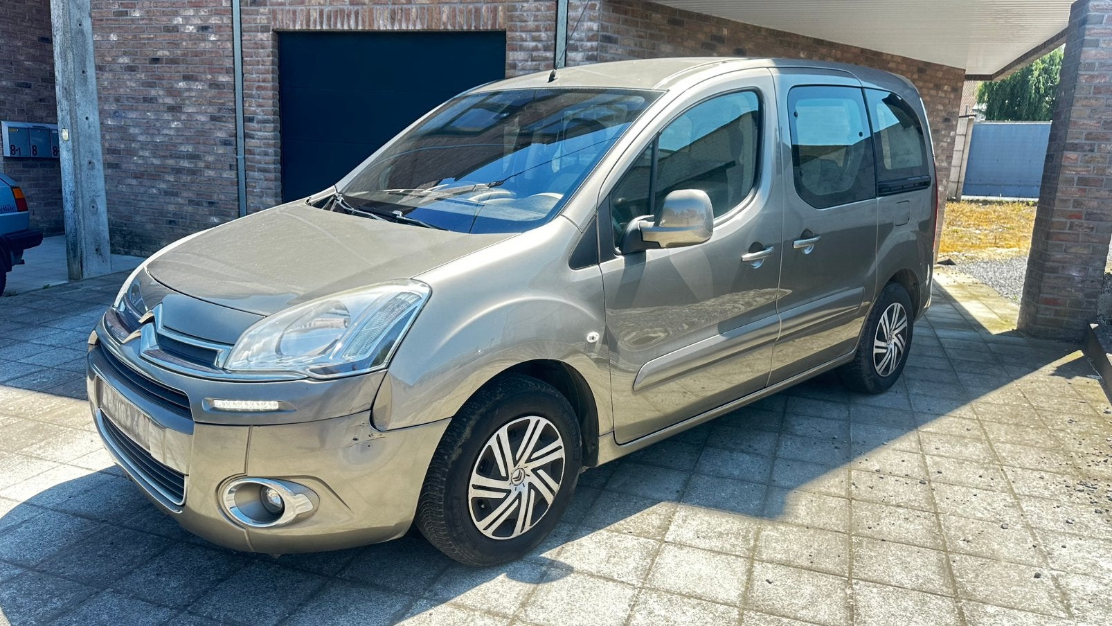 Citroën Berlingo 1.6HDi* 2014* 96.000km* 5P* A/C, Euro 5, Boîte manuelle, Rétroviseurs électriques, 5 portes
