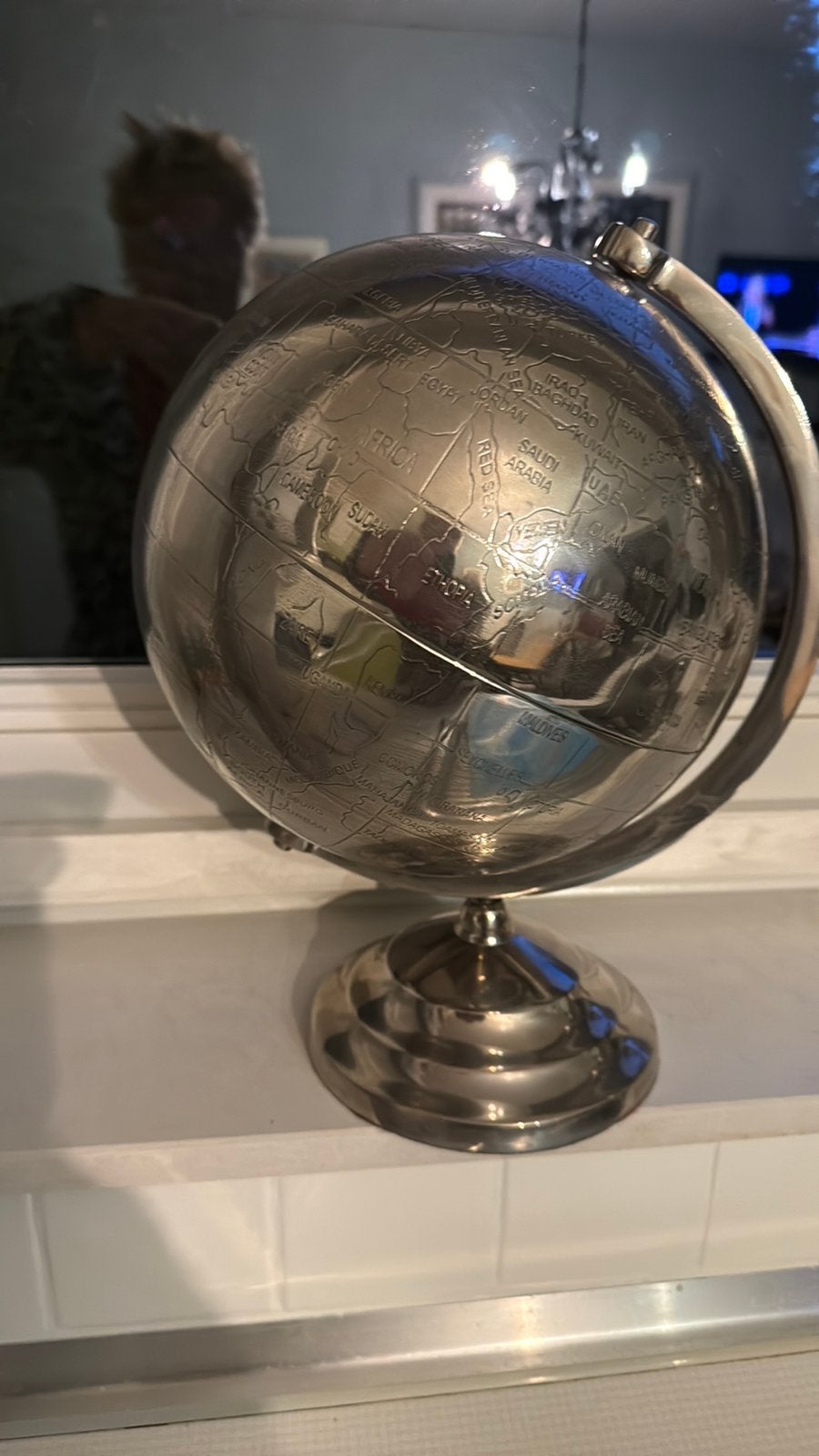 Wereld bol en bureaulamp, Huis en Inrichting, Ophalen, Zo goed als nieuw