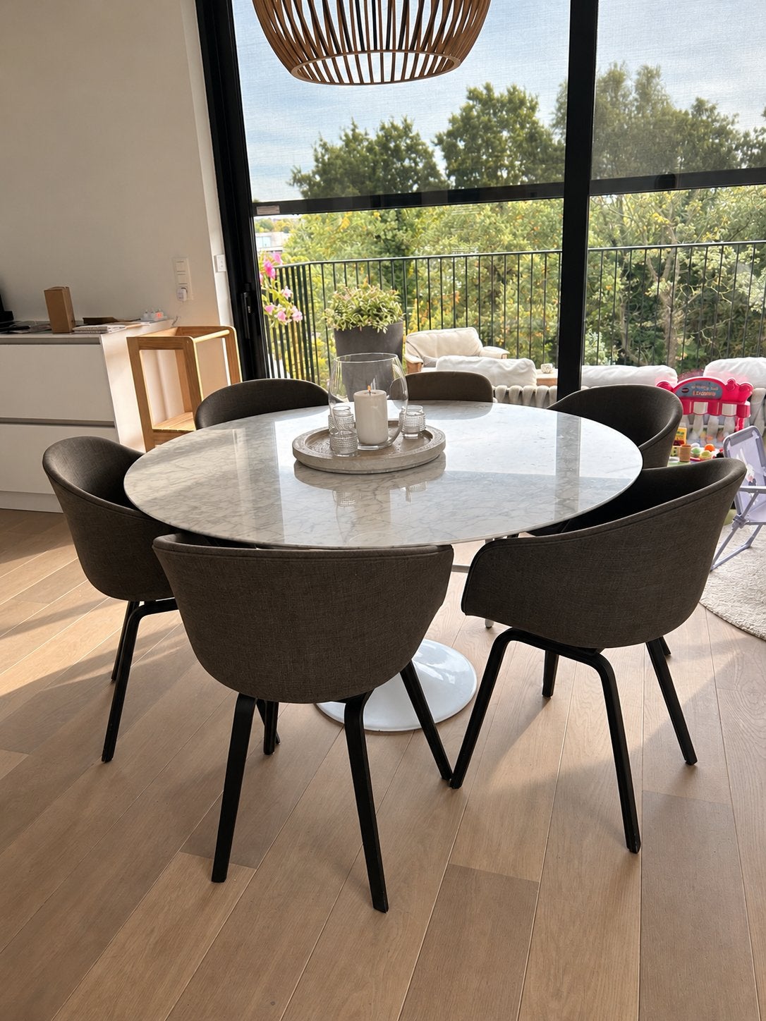 HAY AAC 23 About a chair– Black Oak & Remix 123, Huis en Inrichting, Ophalen, Zo goed als nieuw, Vijf, Zes of meer stoelen, Hout