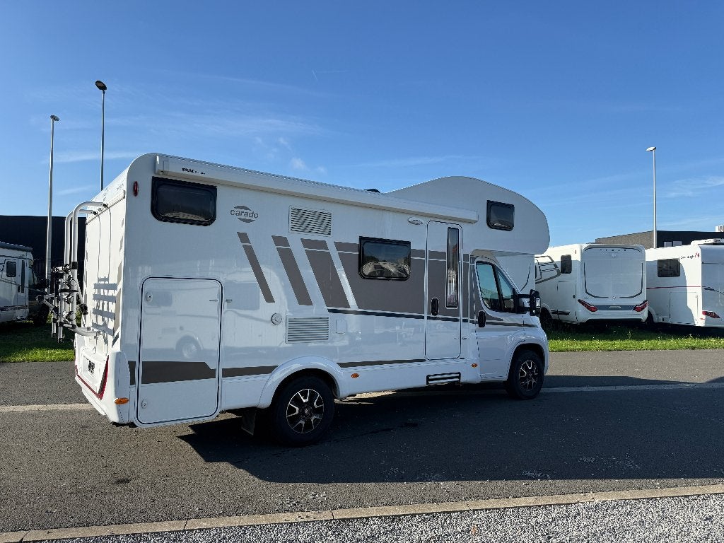 Carado Hymer A 361" familiecamper" 6 zitplaatsen rijbewijs B, Caravans en Kamperen, Raamblindering, Alkoof, Ringverwarming, Fiat
