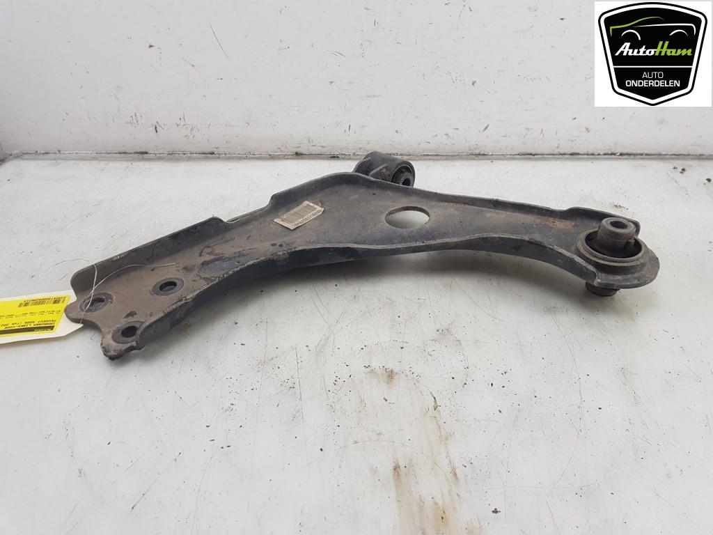 BRAS DE SUSPENSION AVANT GAUCHE (TRIANGLE) (|98138523|981686, Dhr. J. Ham, Administratie@autoham.nl, Utilisé, Peugeot