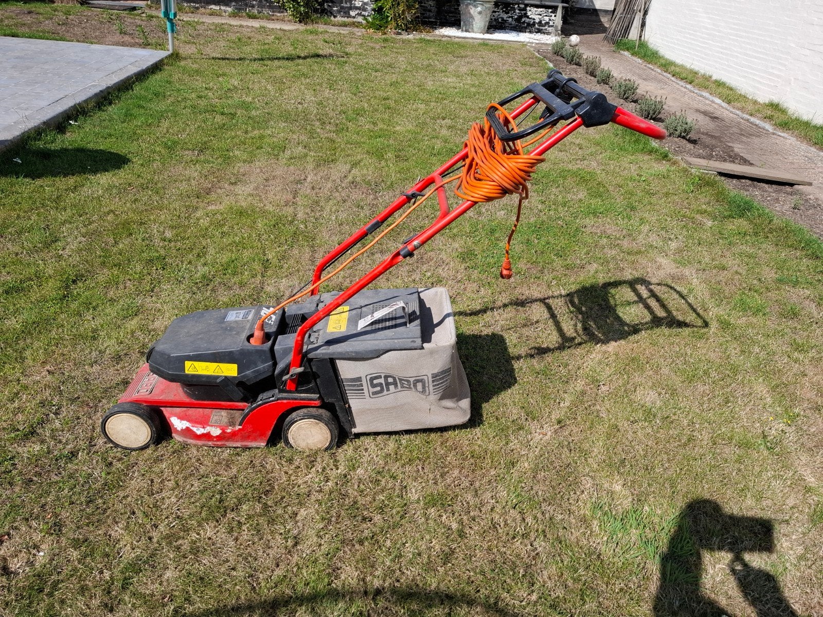 Sabo 36 ELH elektrische grasmaaier, Tuin en Terras, Gebruikt, Elektrische grasmaaier, 30 t/m 39 cm, Ophalen