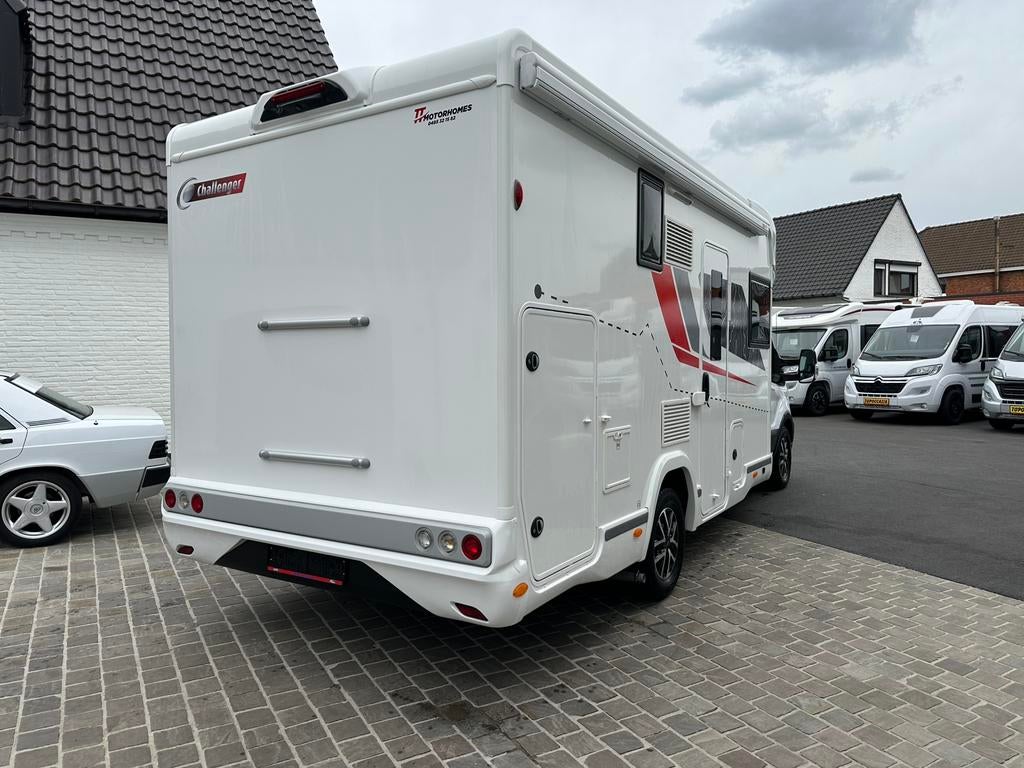 Ford Transit Challenger 270 Édition Start, Jusqu'à 4, Boîte manuelle, Diesel, Challenger