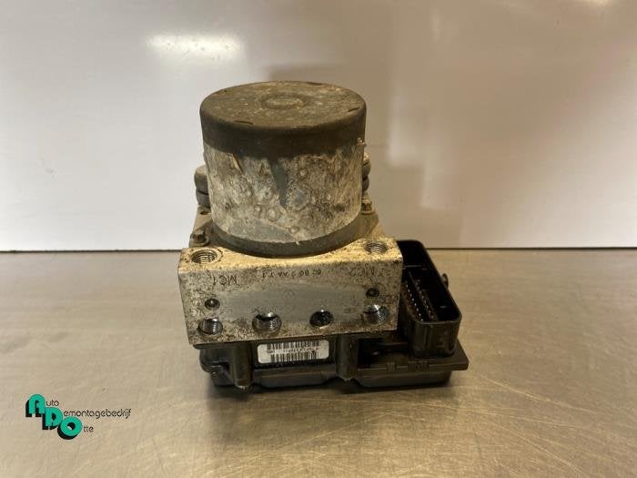 ABS Pomp van een Renault Master (Master 3 10-), Gebruikt, -, Renault, -