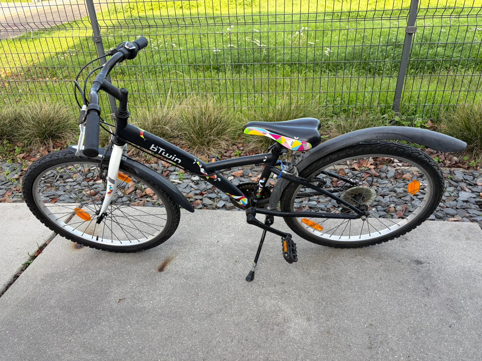 Btwin 24 inch kinderfiets, Fietsen en Brommers, Ophalen, Velgrem, Handrem, Gebruikt