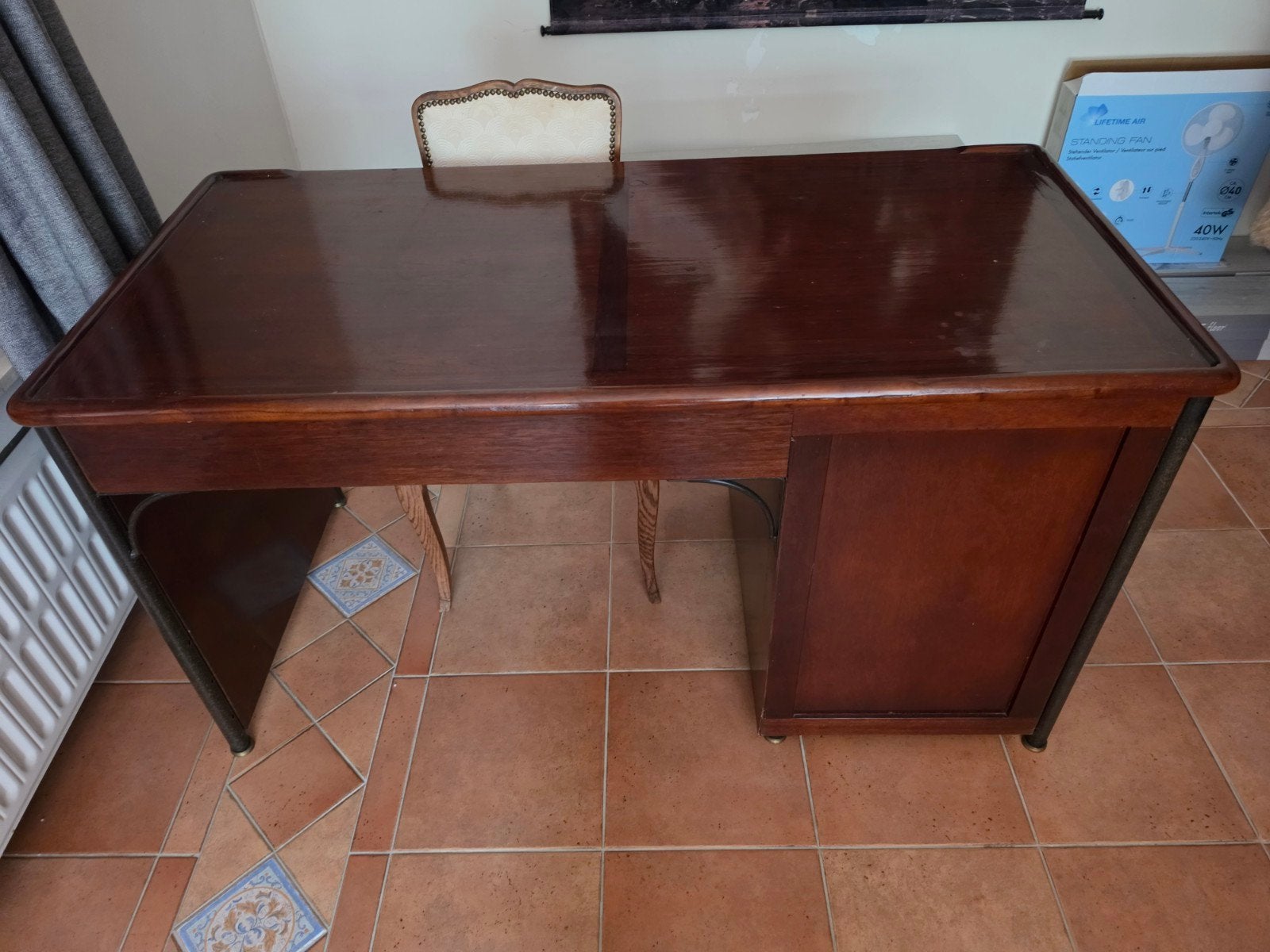 bureau, Enlèvement