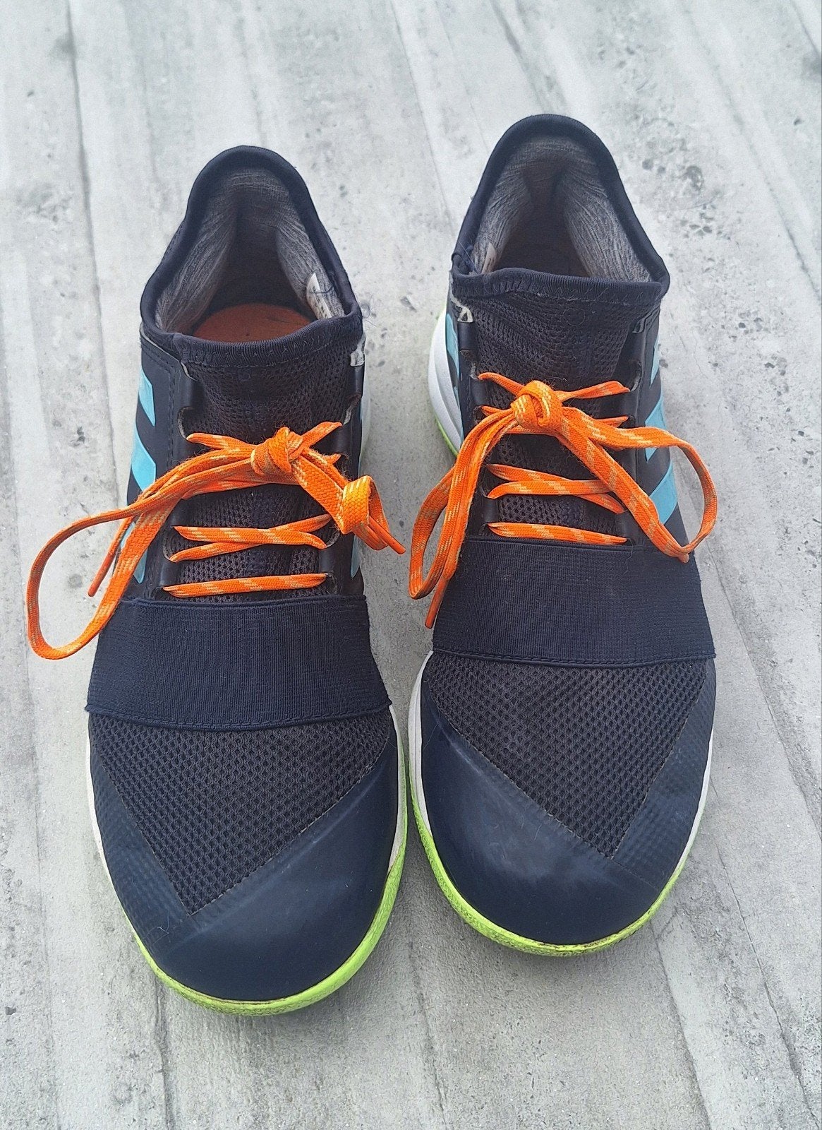 Chaussure de Hockey Adidas 38 2/3, Enlèvement ou Envoi, Comme neuf, Chaussures