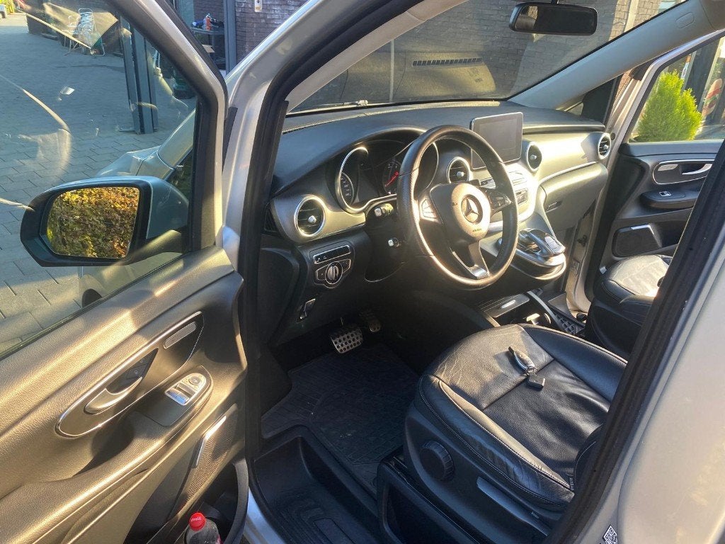 Mercedes-Benz V 250, Auto's, Automaat, 4 cilinders, Leder, Diesel