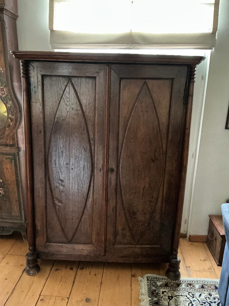 Antieke teak kast, Antiek en Kunst, Ophalen