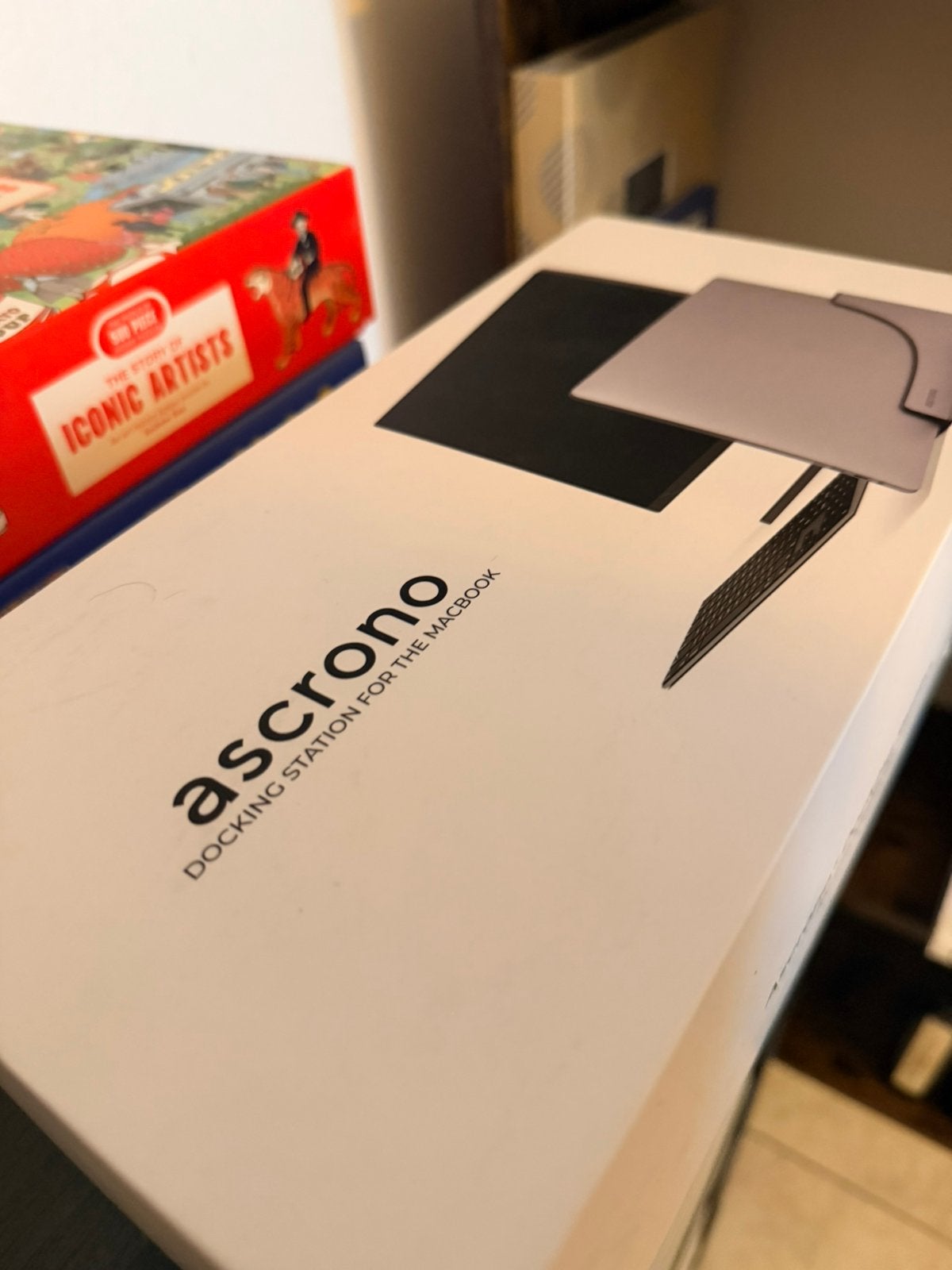 Station d'accueil pour MacBook Ascrono, Enlèvement, Comme neuf, Laptop