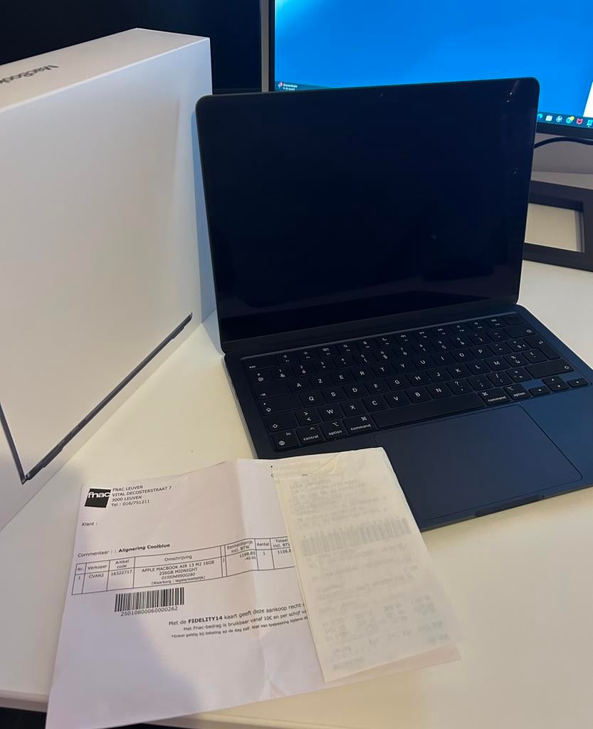 Macbook air 13 M2 16GB, Computers en Software, Apple Macbooks, Ophalen, Zo goed als nieuw, MacBook