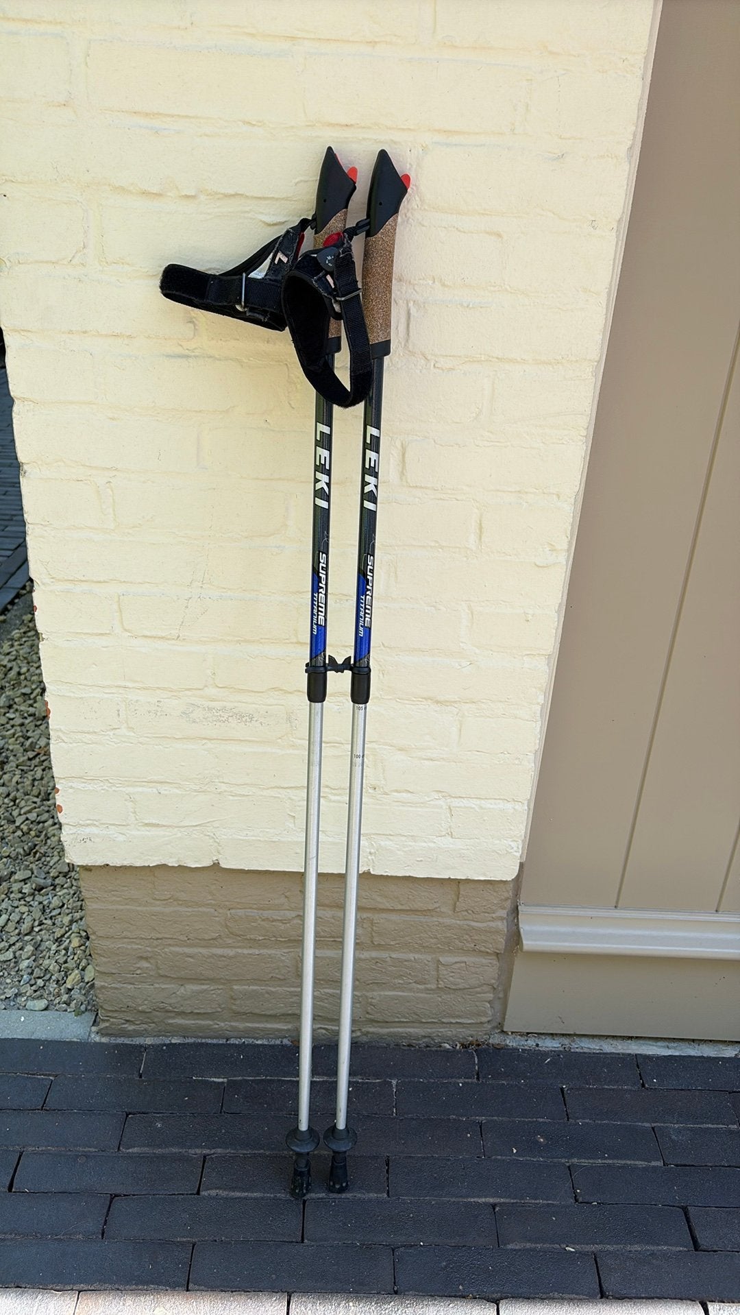 Leki wandelstokken, Divers, Béquilles, Enlèvement, Réglable en hauteur, Utilisé
