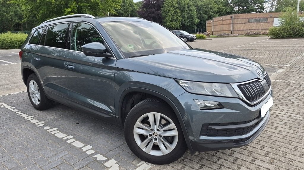 Skoda Kodiaq 1.4 essence Bj 2018 190000km AUTOMATIQUE, Autos, Capteur de stationnement, Achat, Entreprise, Autres couleurs