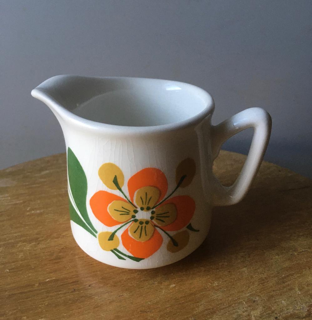 Pot à lait des années 60 Stavangerflint Rolf Frøyland  June , Envoi