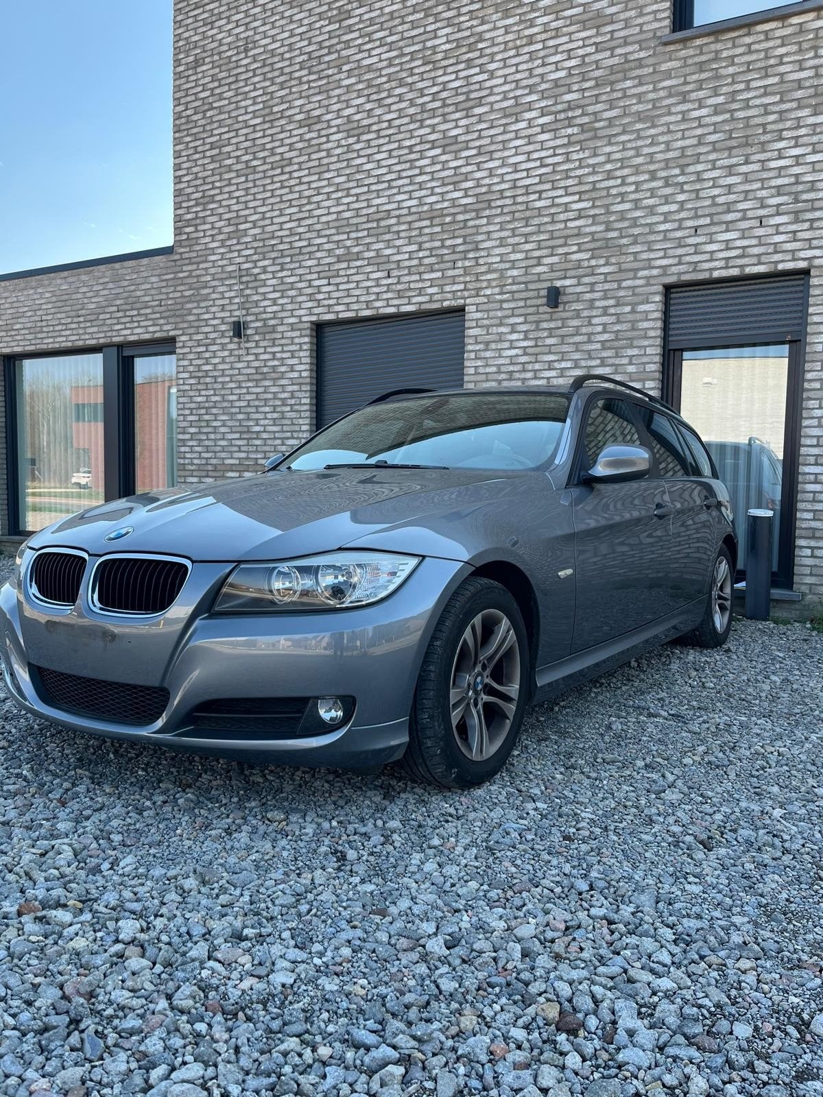 BMW 320I AUTOMAAT* BENZINE* GEKEURD VVK**, Auto's, Automaat, Achterwielaandrijving, 1995 cc, Zwart